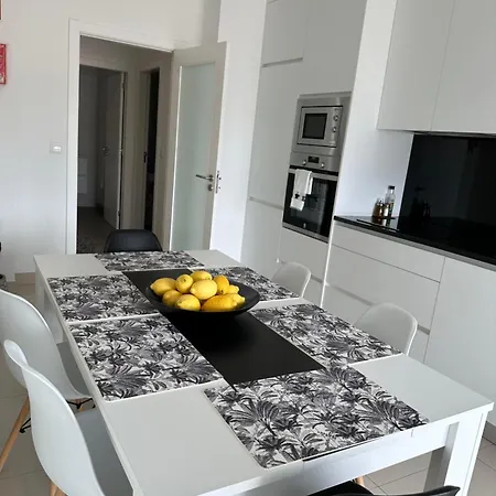 Pmdourovalley Apartment